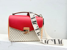 Load image into Gallery viewer, Pre-owned Carolina Herrera Crossbody Bag
