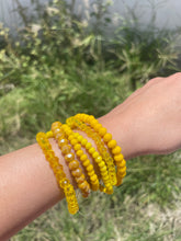 Load image into Gallery viewer, Yellow Bracelet Pack
