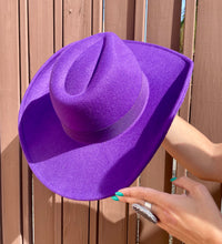 Load image into Gallery viewer, Purple Hat
