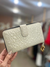 Load image into Gallery viewer, Pre-Owned Tous Wallet
