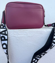 Load image into Gallery viewer, Pre-owned Karl Lagerfeld Crossbody Bag
