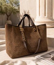 Load image into Gallery viewer, Pre-owned Carolina Herrera Bag
