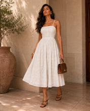Load image into Gallery viewer, Amélie Dress
