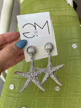 Load image into Gallery viewer, Isabela Summer Earrings

