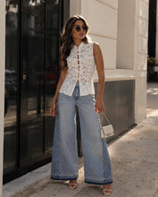 Load image into Gallery viewer, Amélie Lace Top
