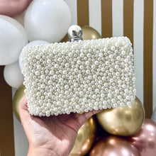 Load image into Gallery viewer, Pearl Clutch Bag
