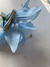 Load image into Gallery viewer, Blue Flower
