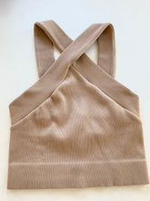 Load image into Gallery viewer, Nude Basic Top ✨

