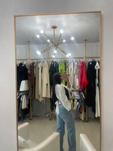 Load image into Gallery viewer, Pearl Jean
