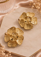 Load image into Gallery viewer, statement earrings
