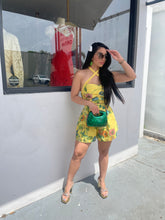 Load image into Gallery viewer, Marianna Flower Set
